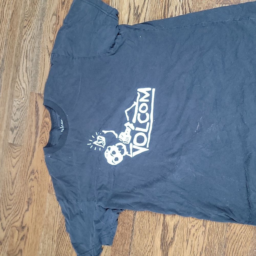 Volcom used t-shirt, slim fit
